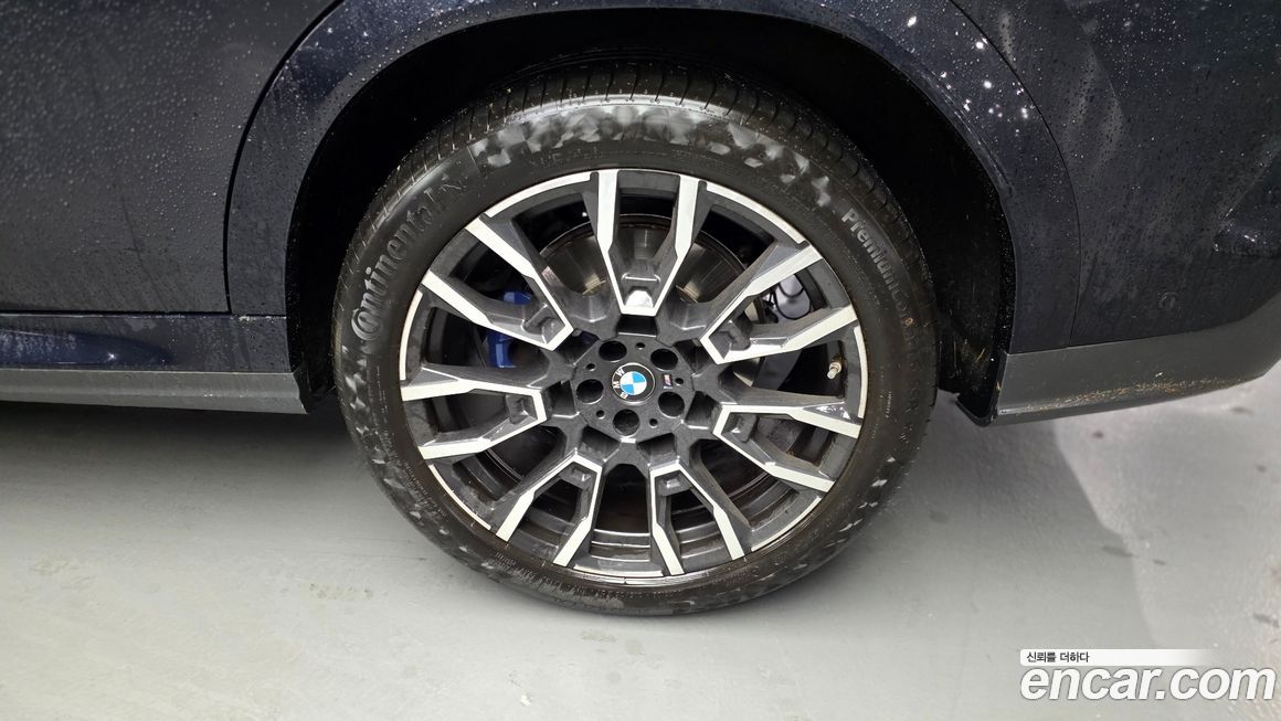 BMW X6 xDrive40i M Sport, 2025