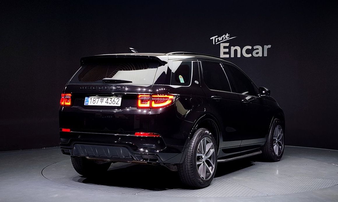 Land Rover Discovery Sport P250 Dynamic SE, 2024