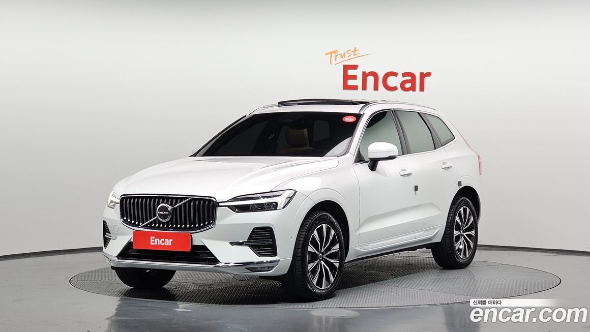 Volvo XC60 B5 Ultimate Bright, 2024