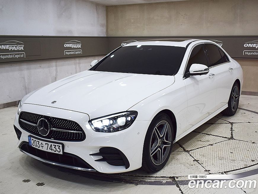 Mercedes-Benz E-Class E250 AMG Line, 2023