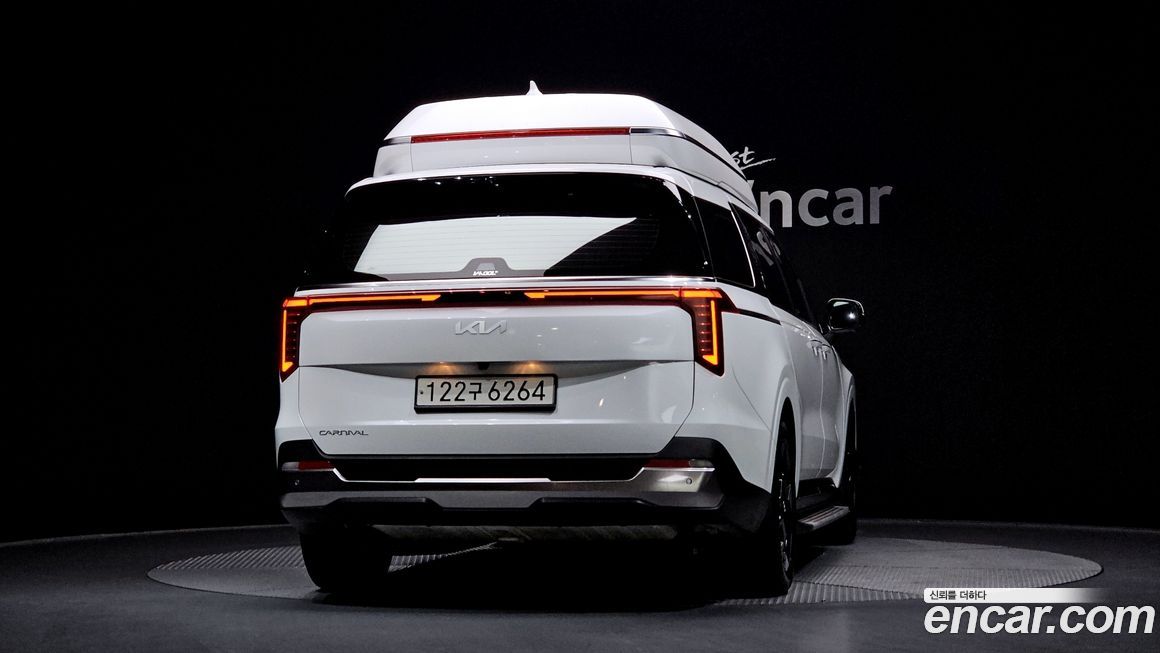 Kia Carnival 9-Seater Hi Limousine, 2024