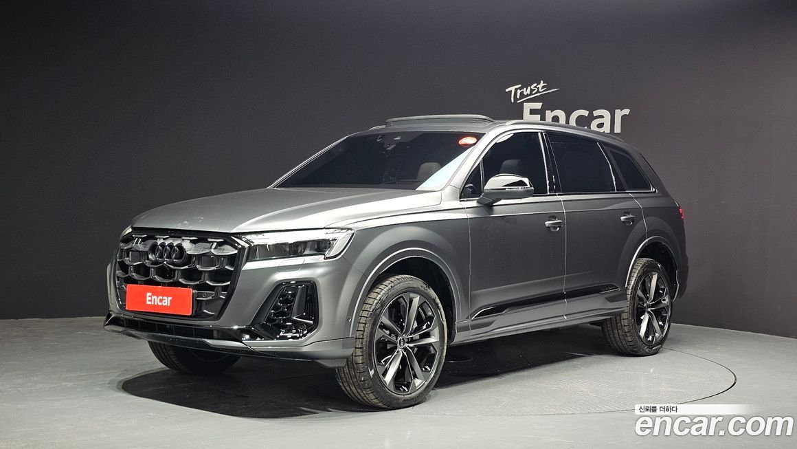 Audi Q7 55 TFSI Quattro Premium, 2025