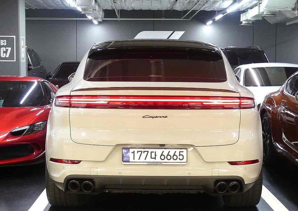 Porsche Cayenne 3.0 Coupe, 2024