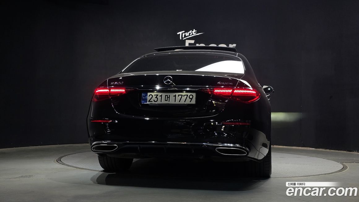 Mercedes-Benz S-Class S500L 4MATIC, 2023