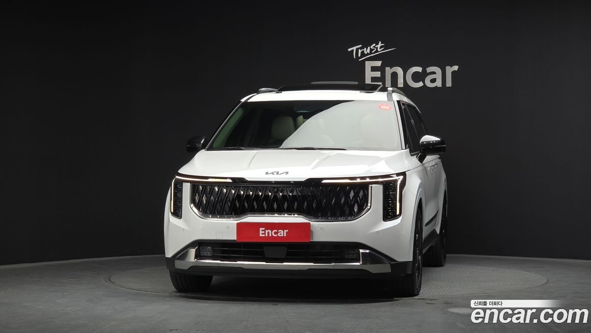 Kia Carnival 7-Seater Signature, 2024