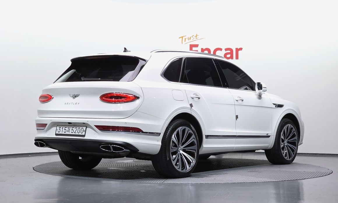 Bentley Bentayga 4.0 V8, 2022