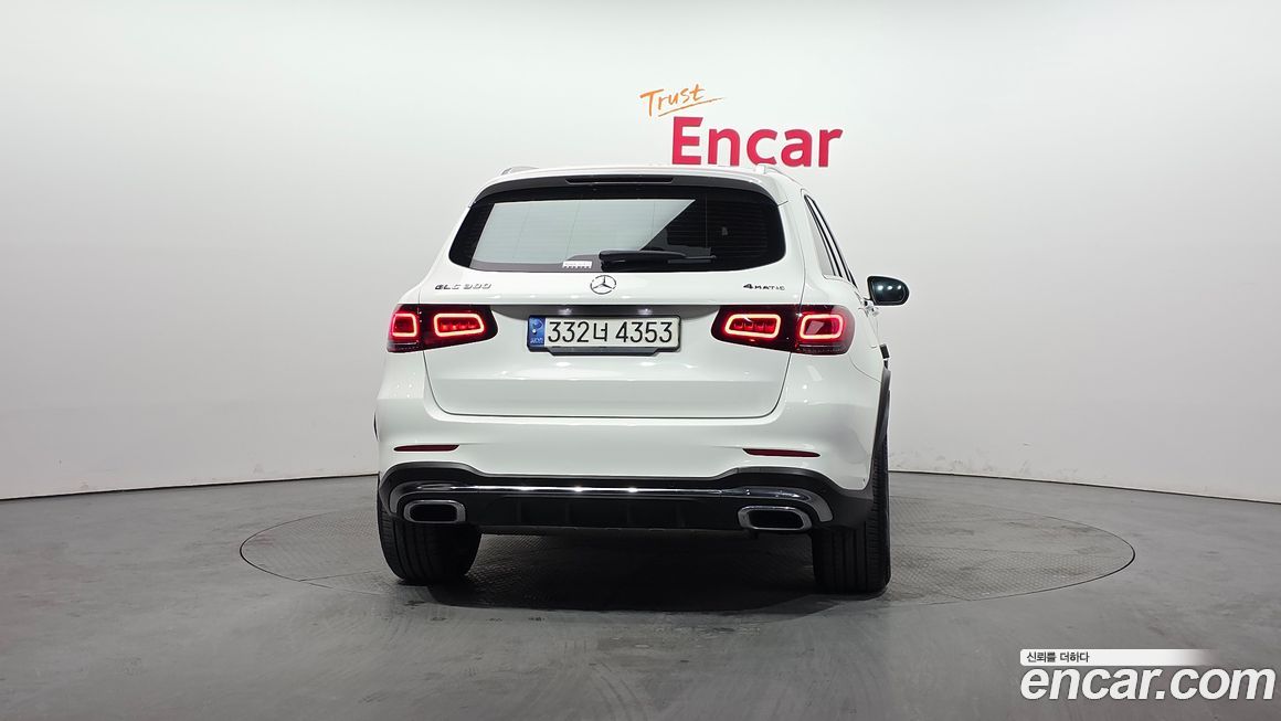 Mercedes-Benz GLC-Class GLC300 4MATIC, 2022