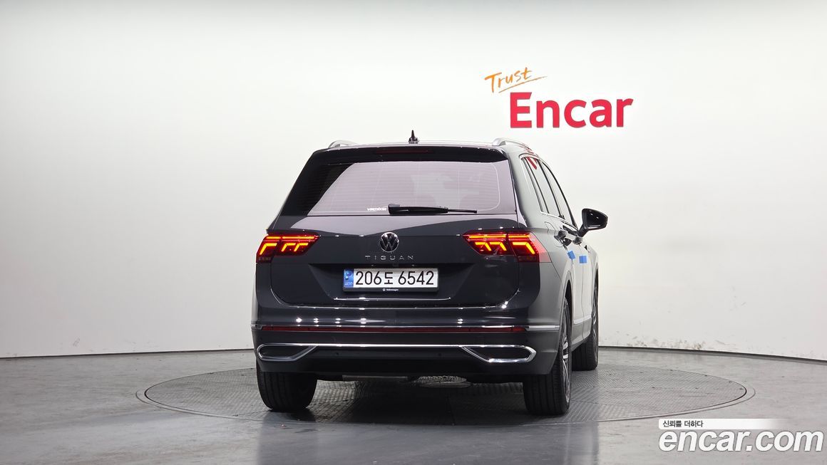 Volkswagen Tiguan 2.0 TDI Prestige, 2023