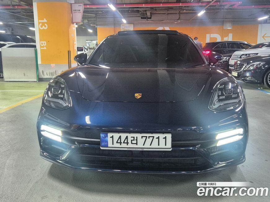Porsche Panamera 2.9 AWD E-Hybrid Platinum Edition, 2023