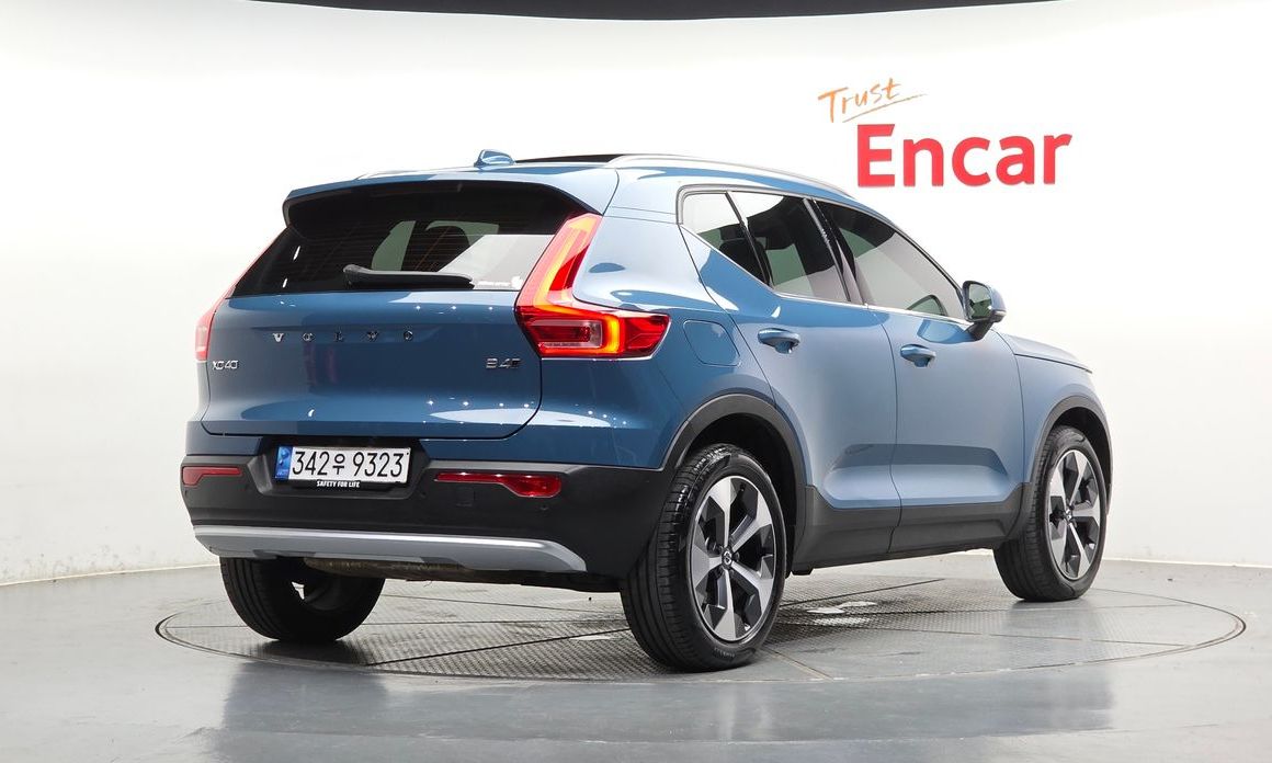 Volvo XC40 B4 Ultimate Bright, 2023