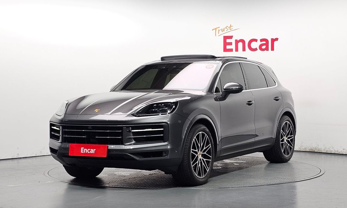 Porsche Cayenne 3.0, 2024