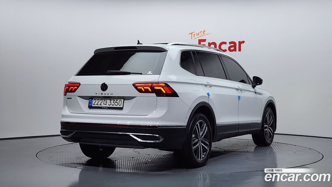 Volkswagen Tiguan 2.0 TSI Prestige, 2023