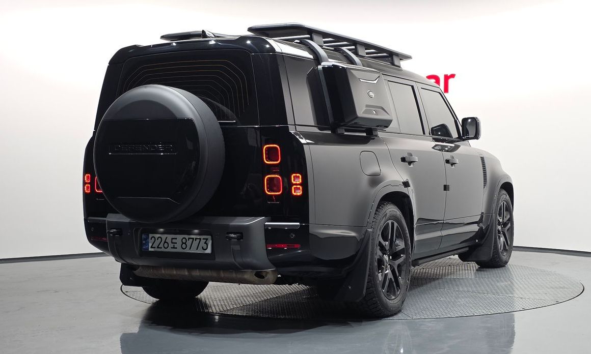 Land Rover Defender 130 P400 Outbound, 2025
