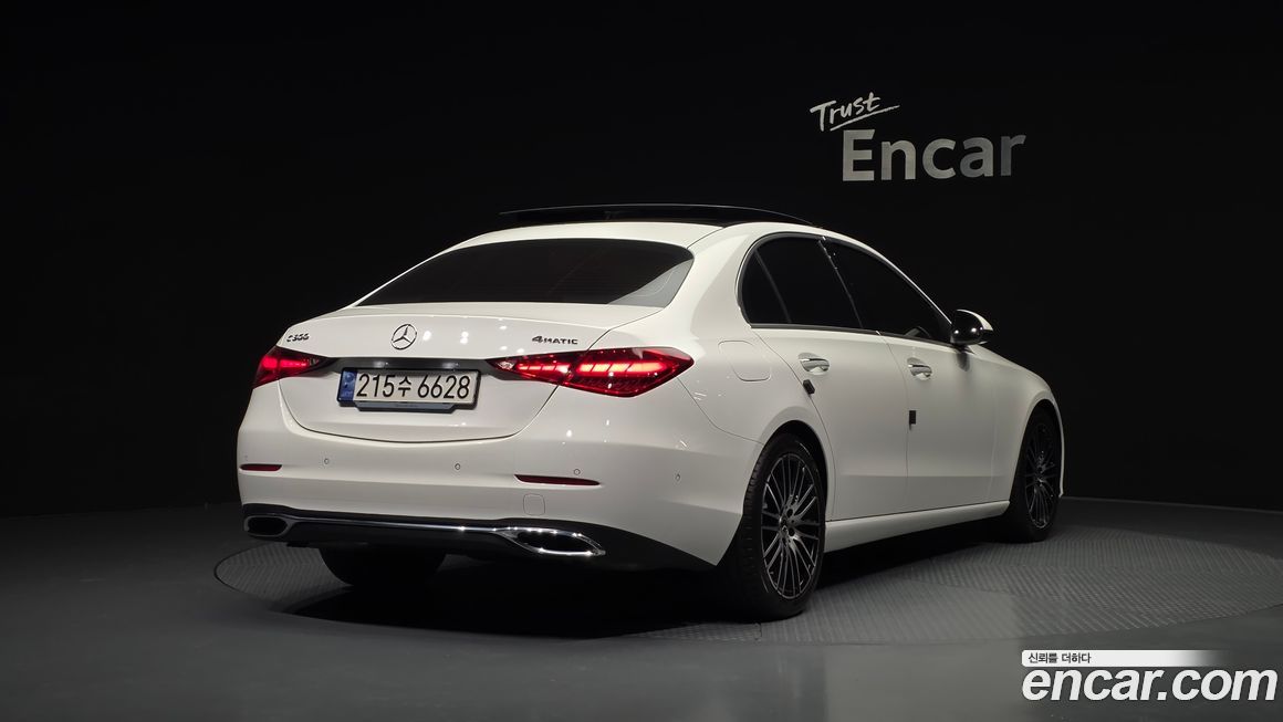 Mercedes-Benz C-Class C300 4MATIC Avantgarde, 2024