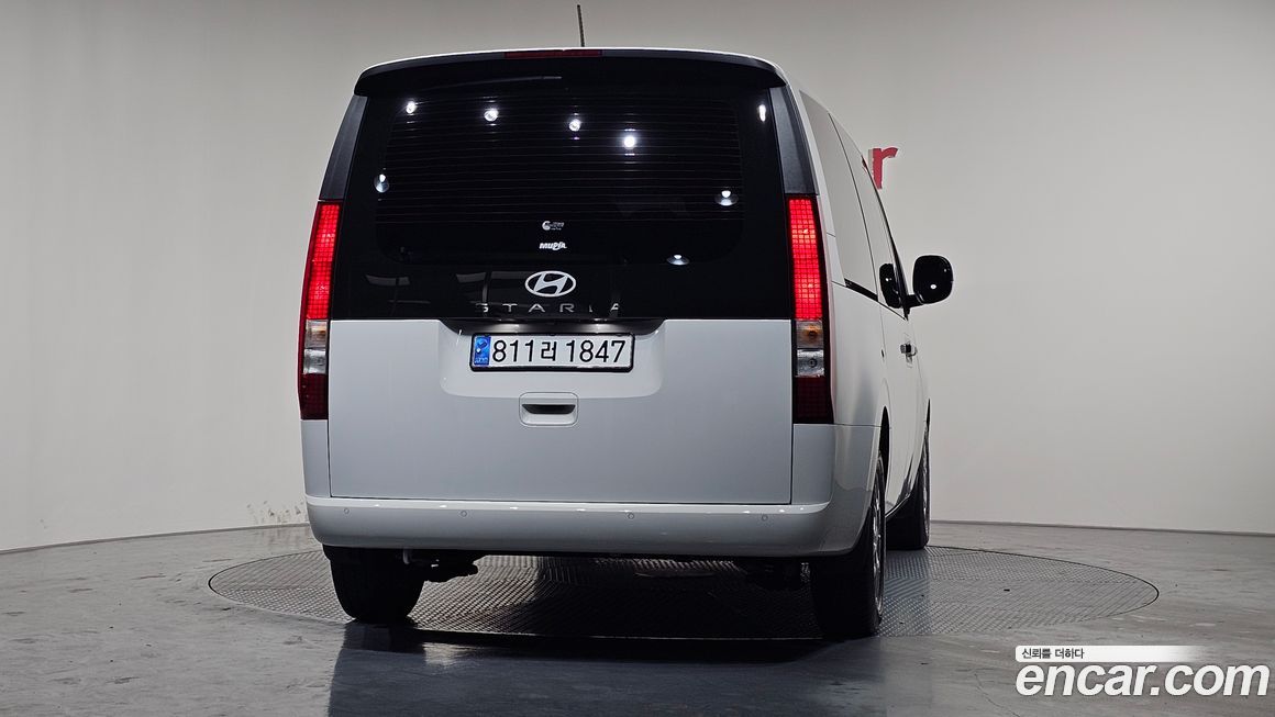 Hyundai Staria Cargo 5-Seater, 2025
