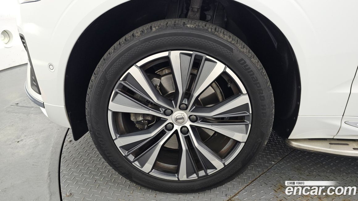 Volvo XC60 B6 Inscirtion, 2022