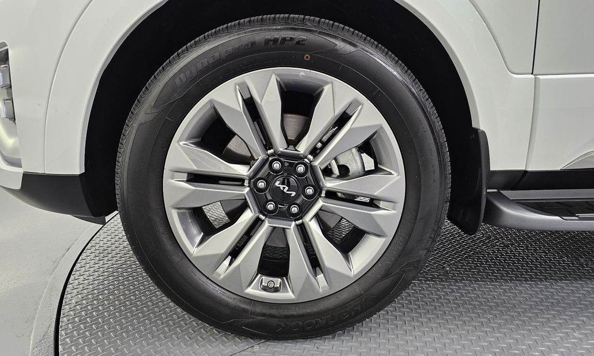 Kia Mohave Diesel 3.0 4WD 6-Seater, 2022