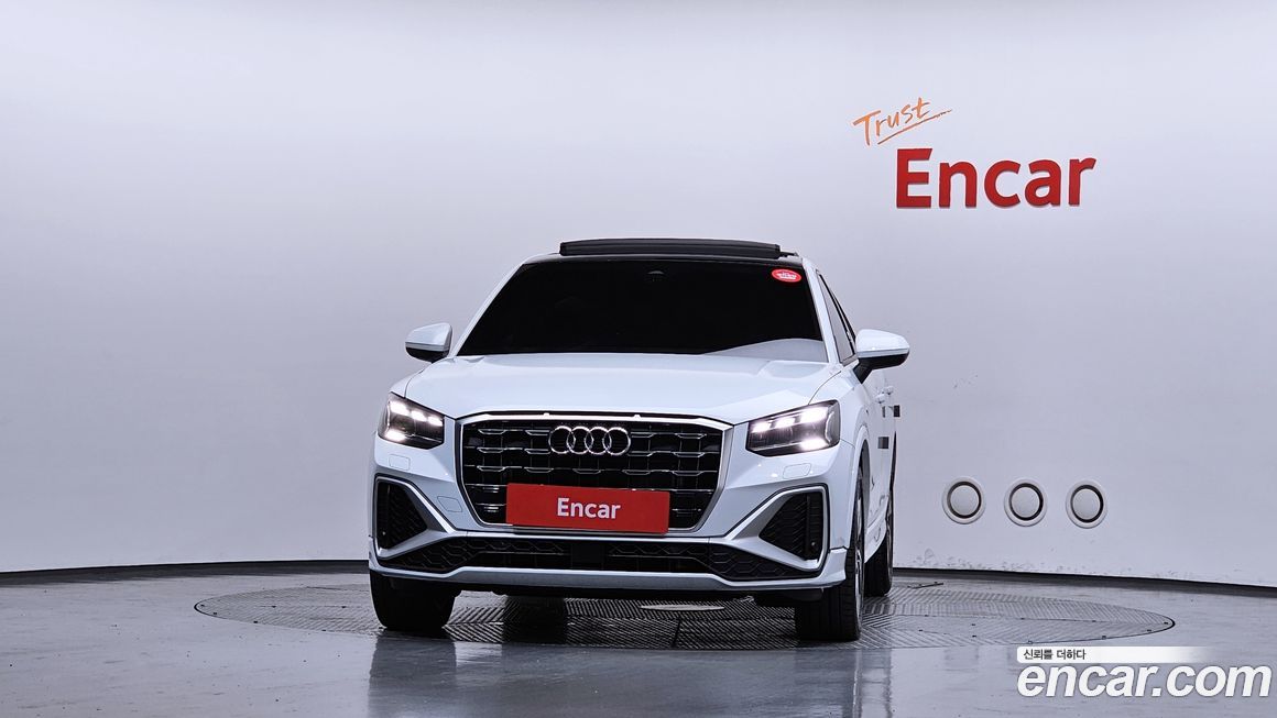 Audi Q2 35 TDI Premium, 2023
