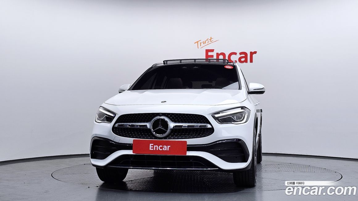 Mercedes-Benz GLA-Class GLA250 4MATIC, 2023