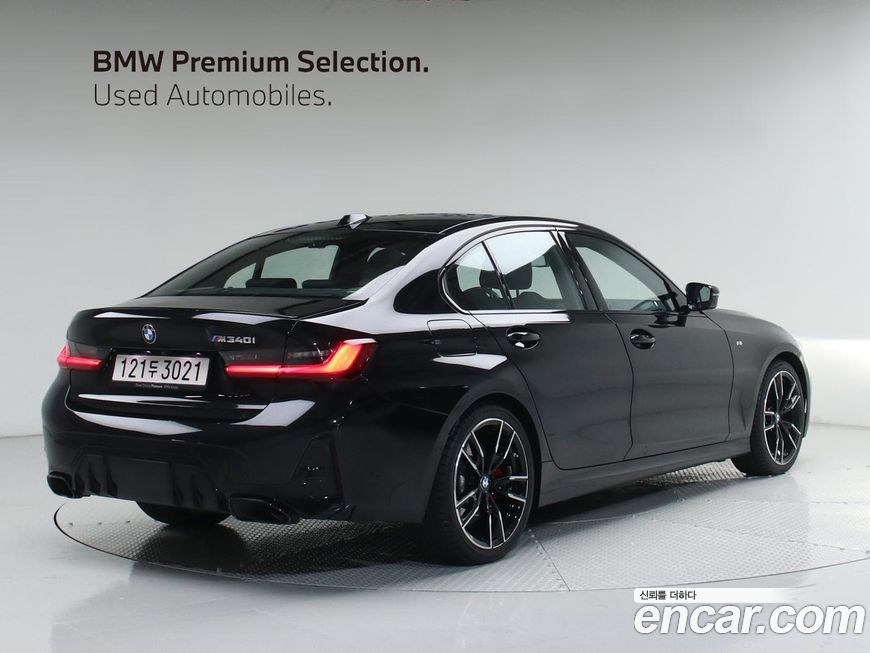 BMW 3-Series M340i Pro, 2025
