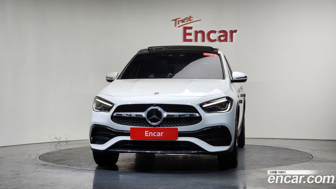 Mercedes-Benz GLA-Class GLA250 4MATIC, 2023