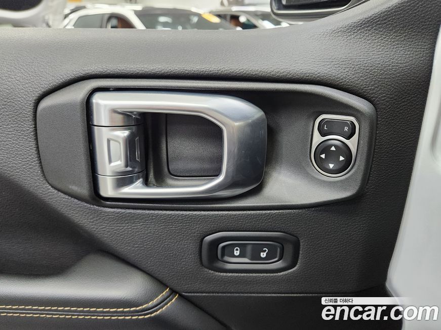 Jeep Wrangler 2.0 Sahara Power Top 4Door, 2024