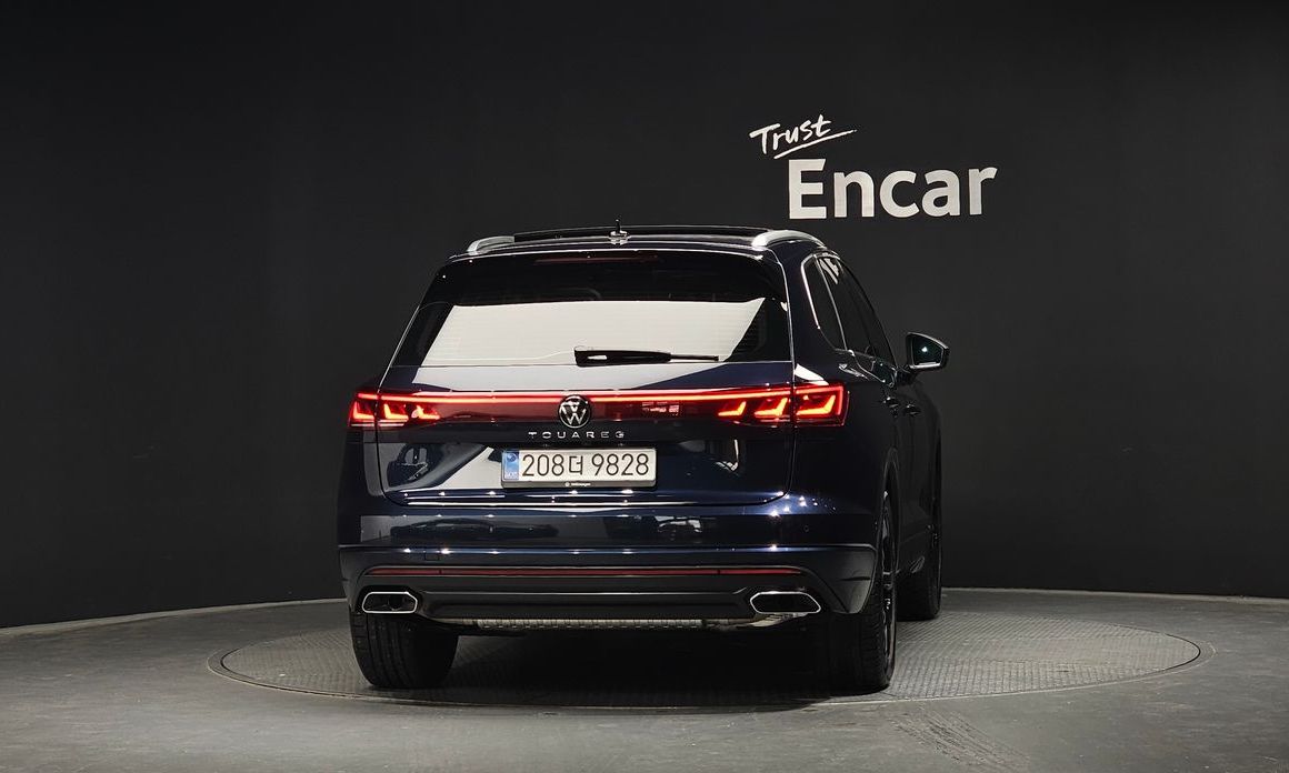 Volkswagen Touareg 3.0 TDI Prestige, 2024