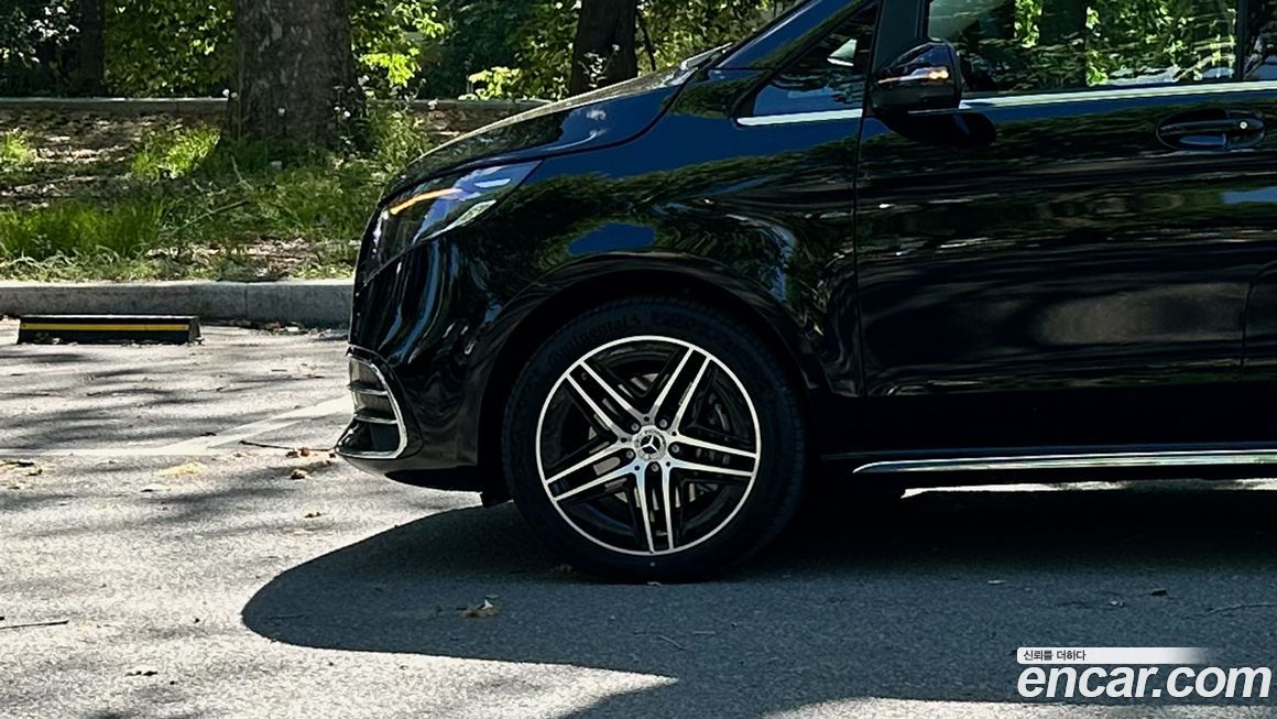 Mercedes-Benz V-Class V300 CDI, 2025