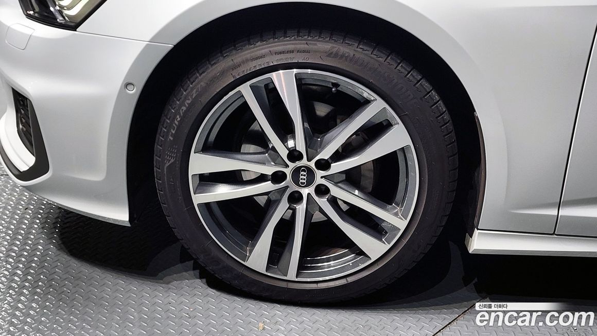 Audi A6 40 TDI Quattro Premium, 2023