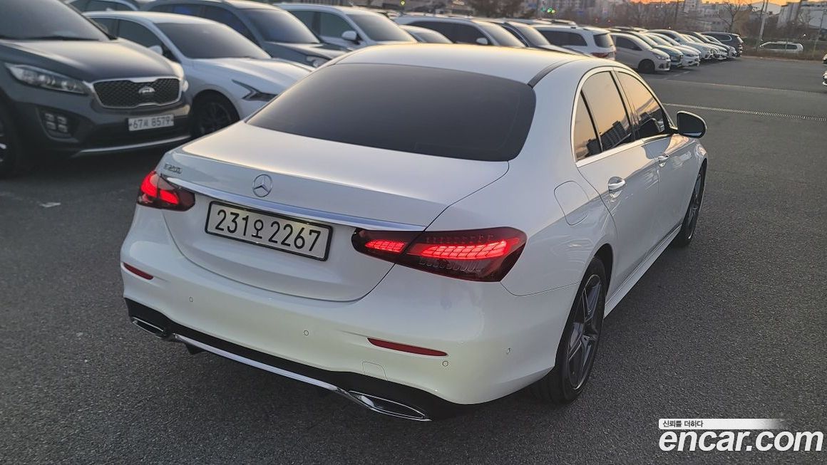 Mercedes-Benz E-Class E250 AMG Line, 2023
