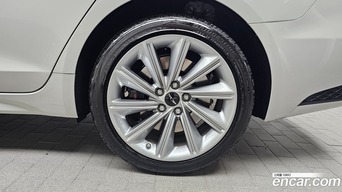 Genesis G70 Gasoline 2.5T 4WD, 2024