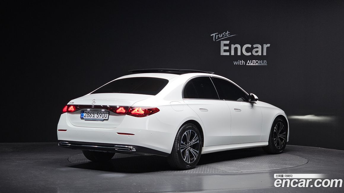 Mercedes-Benz E-Class E200 Avantgarde, 2025