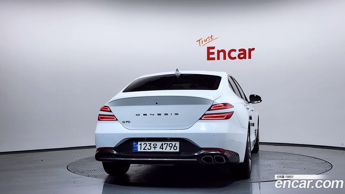Genesis G70 Gasoline 2.0T 2WD, 2022