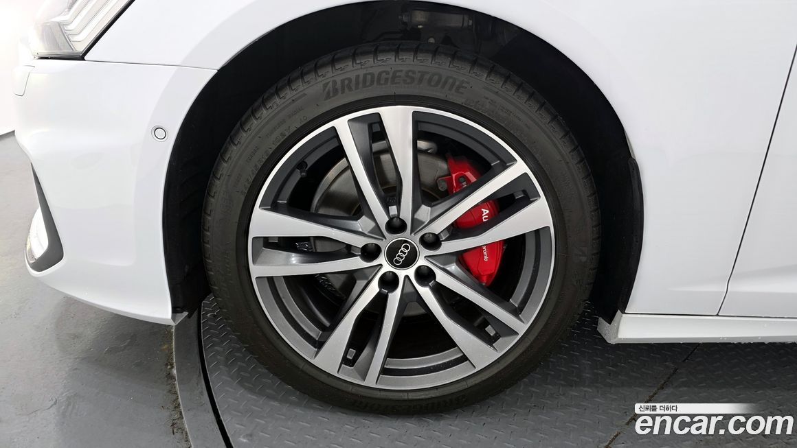 Audi A6 45 TFSI Quattro Premium, 2023
