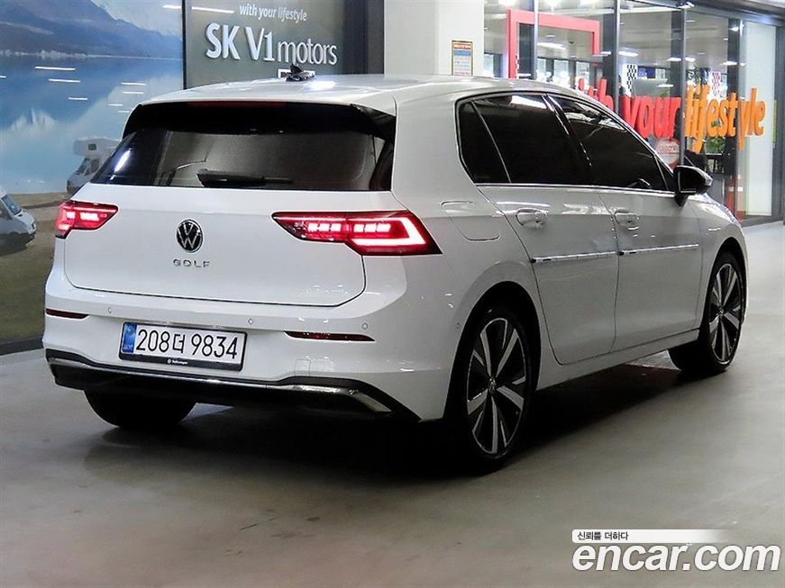 Volkswagen Golf 2.0 TDI Prestige, 2025