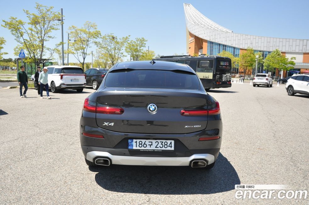 BMW X4 xDrive20i xLine, 2023