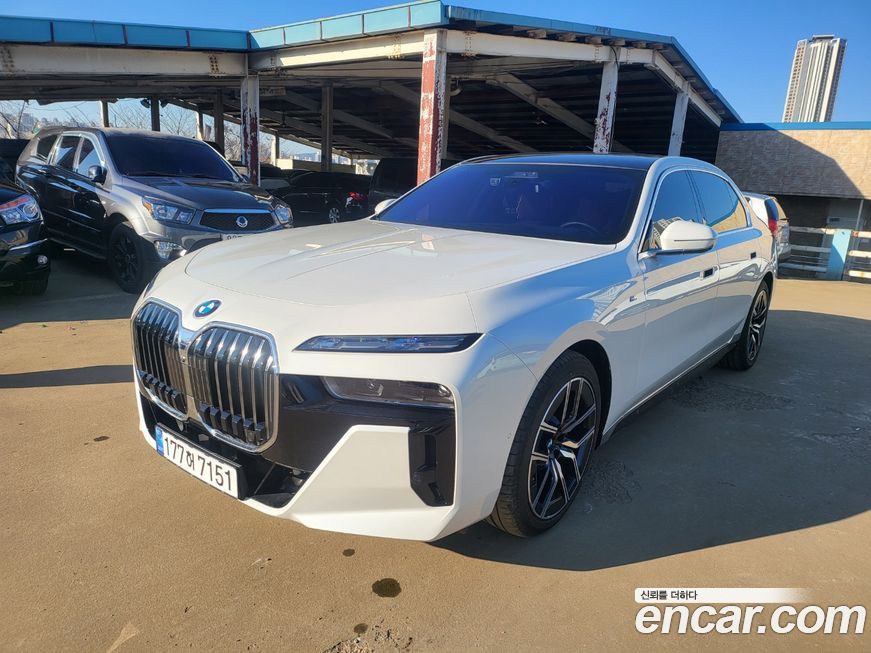 BMW 7-Series 740d xDrive M Sport, 2025