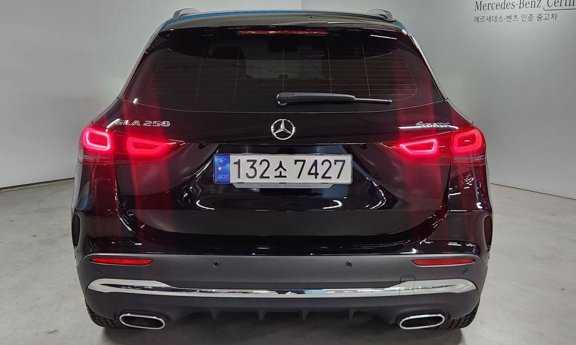 Mercedes-Benz GLA-Class GLA250 4MATIC, 2023