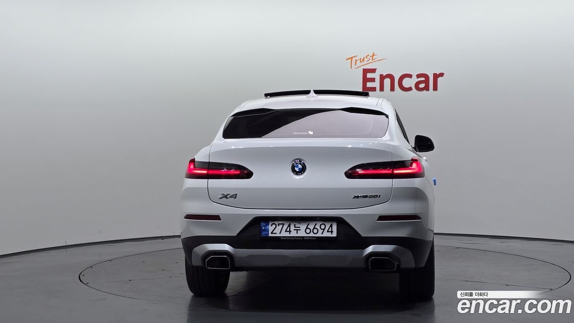 BMW X4 xDrive20i xLine, 2023