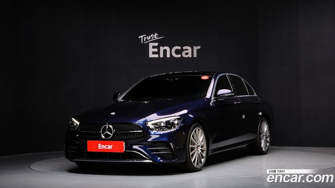 Mercedes-Benz E-Class E350 4MATIC AMG Line, 2022