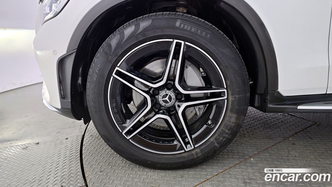 Mercedes-Benz GLC-Class GCL300 4MATIC Coupe, 2023