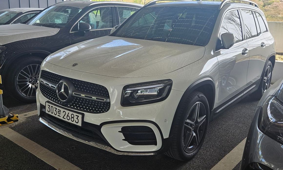 Mercedes-Benz GLB-Class GLB250 4MATIC, 2025