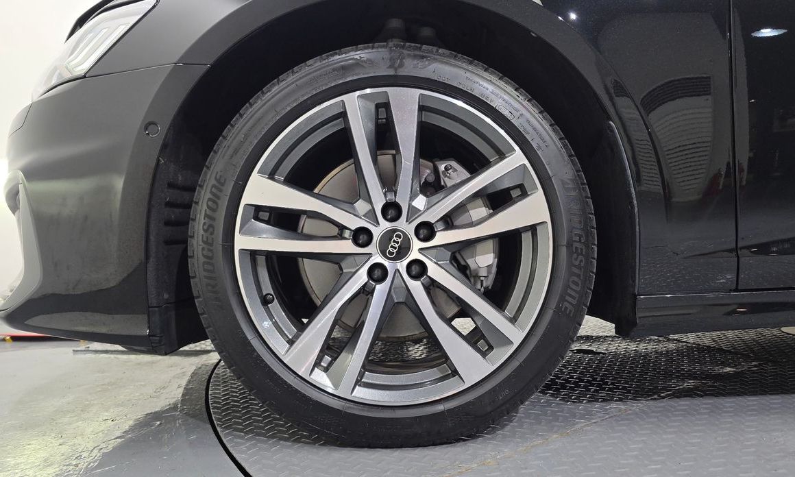 Audi A6 45 TFSI Quattro Premium, 2023