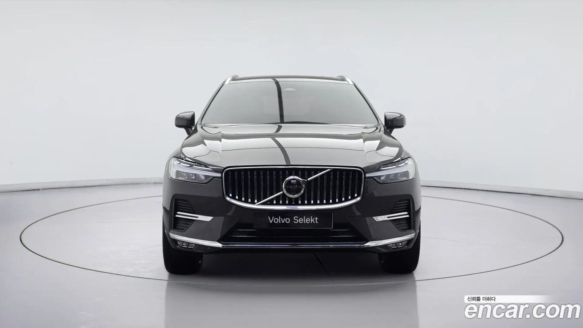 Volvo XC60 B5 Ultimate Bright, 2024