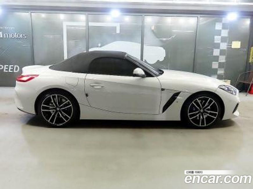 BMW Z4 sDrive20i M Sport, 2024