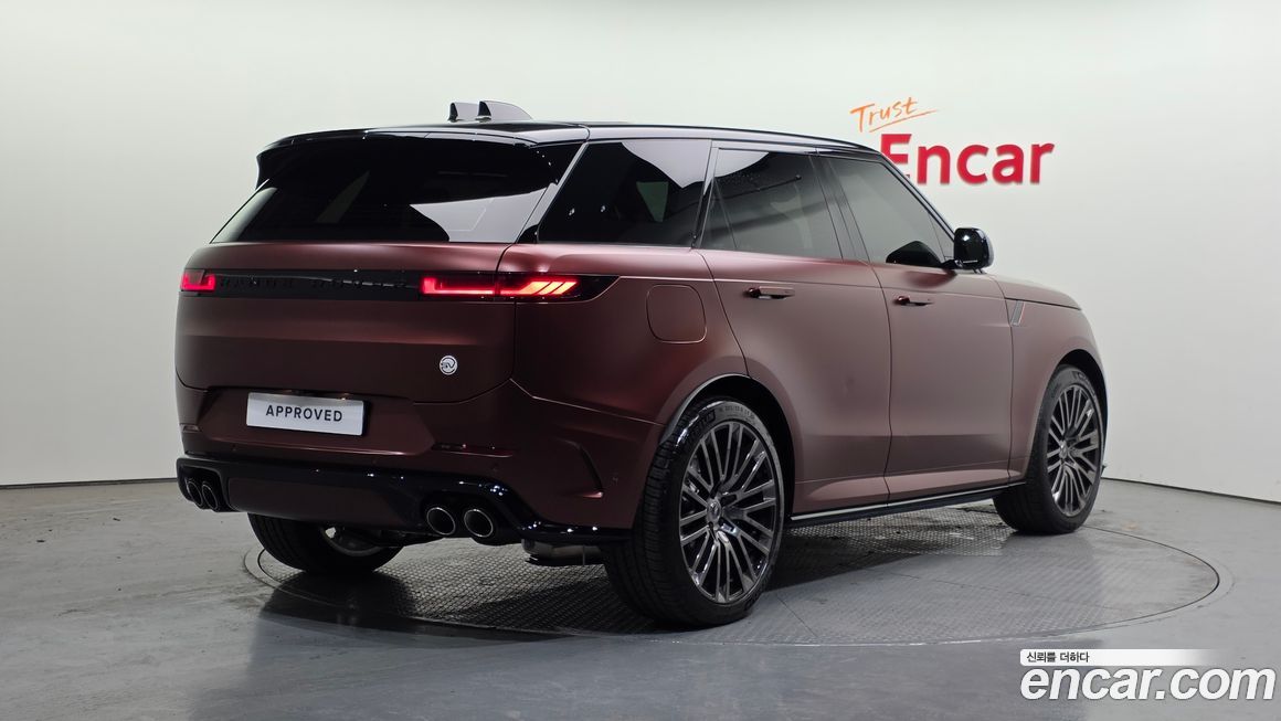 Land Rover Range Rover Sport P635 SV Edition 2, 2025