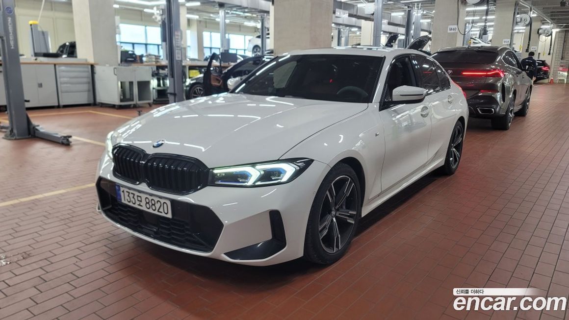 BMW 3-Series 320i M Sport, 2024