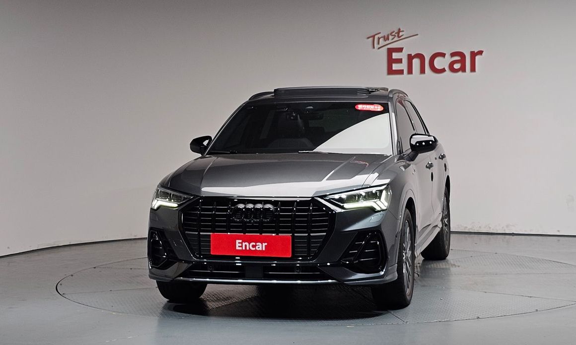 Audi Q3 35 TDI Premium, 2025