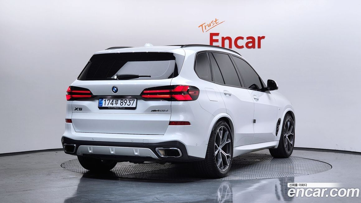 BMW X5 xDrive 30d M Sport, 2025