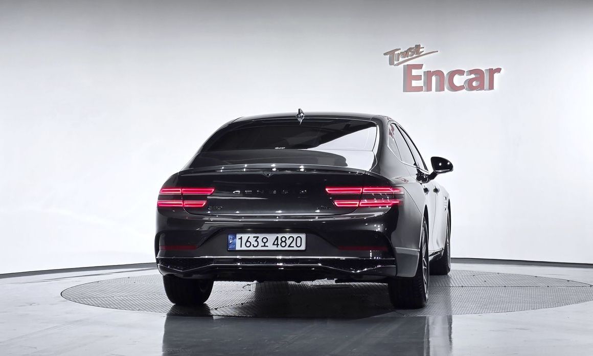Genesis G80 Gasoline 2.5 Turbo AWD, 2025